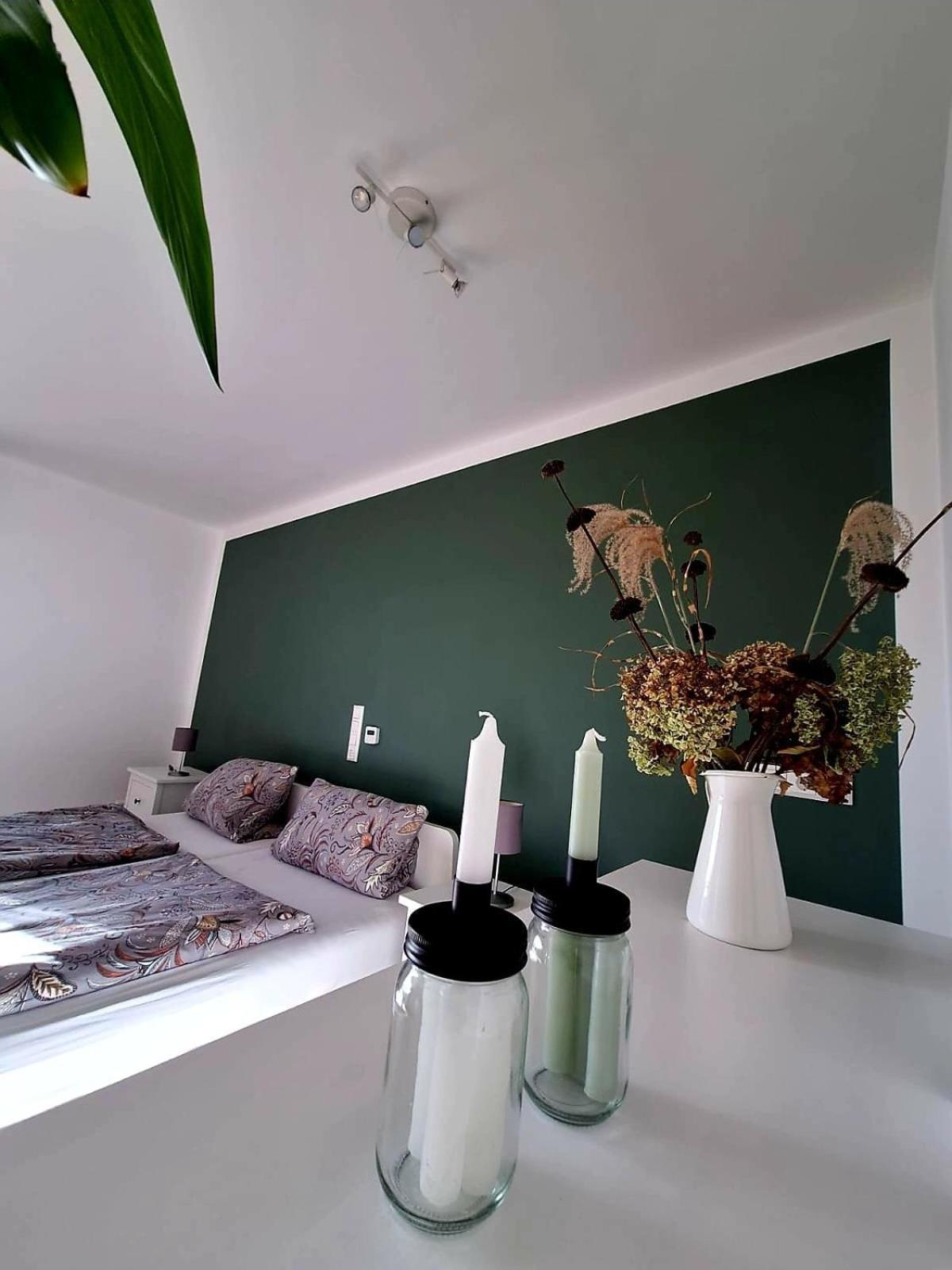 Klein-Tjuecher-Grashaus 4 Upgant-Schott Buitenkant foto